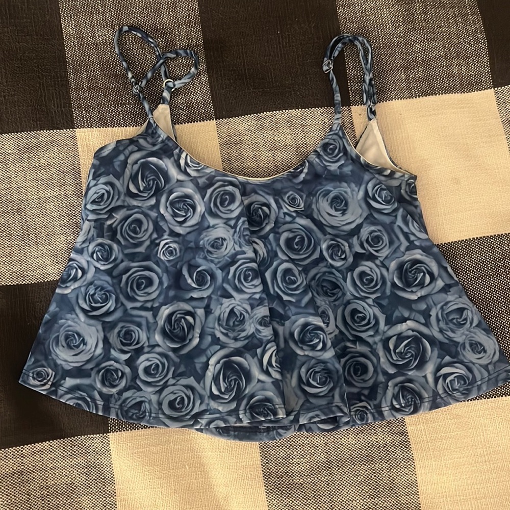Kortni Jeane Swing Swim top. Size X-Small
